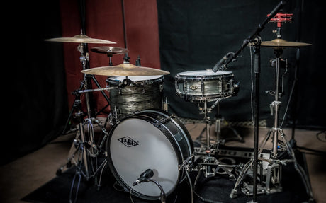 singer-songwriter drum kit