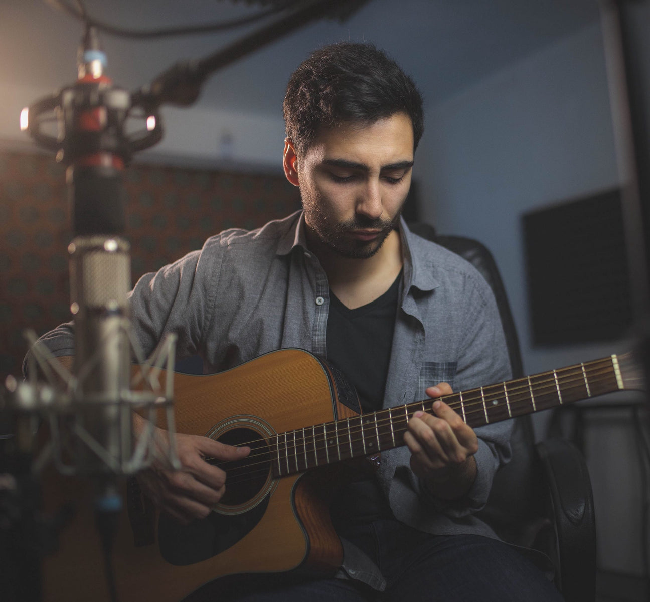 acoustic guitar player